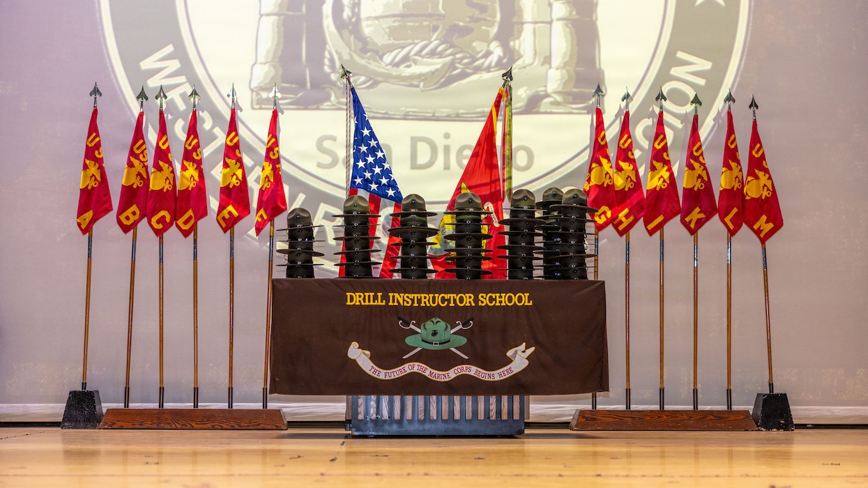 DI School Class 3-26 Graduation ceremony