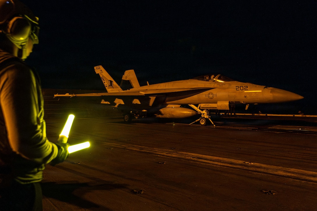 An F/A-18E Super Hornet, attached to Strike Fighter Squadron (VFA) 14, prepares to launch from the flight deck of Nimitz-class aircraft carrier USS Abraham Lincoln (CVN 72) in support of Operation Epic Fury, Feb. 28, 2026. (U.S. Navy photo)