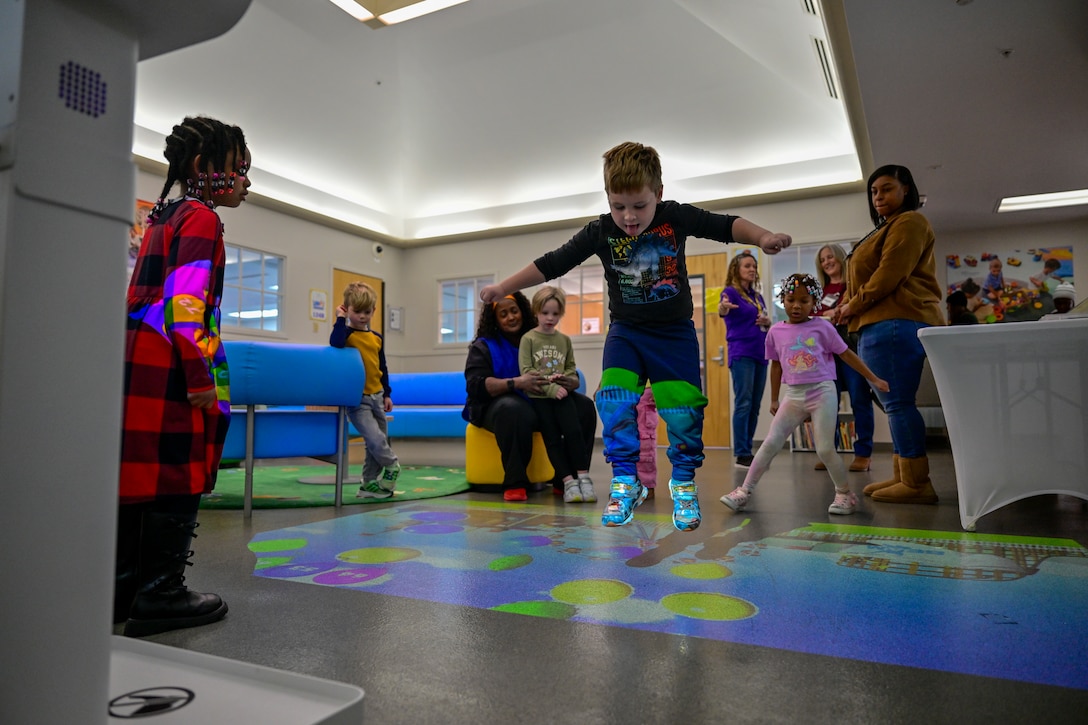 Technology teaches STEM while playing at the CDC on FMWR.