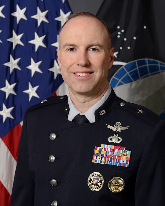 Official Portrait of Brig. Gen. Robert Davis.