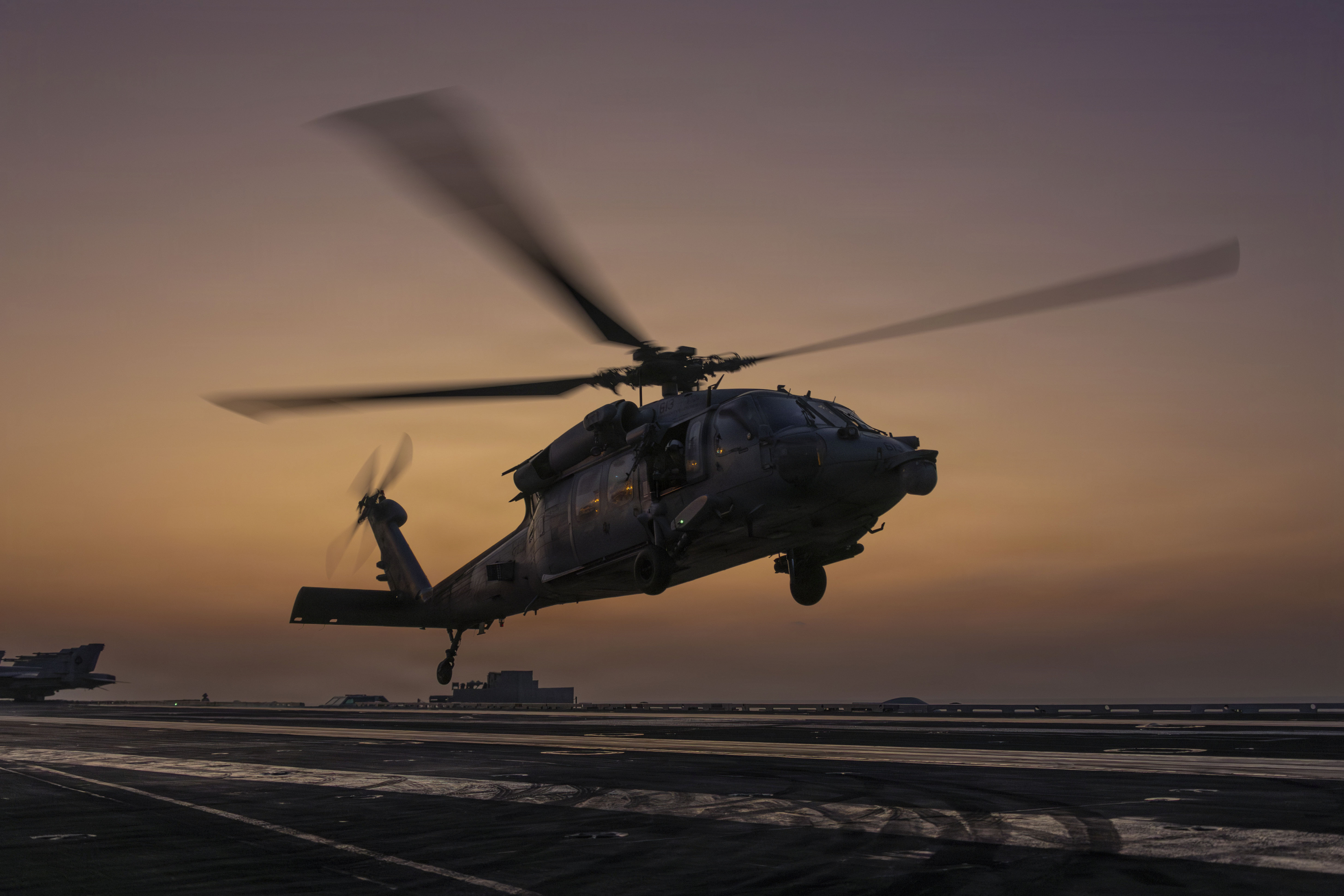 MH-60S Sea Hawk helicopter, Multi-mission maritime helicopter, Aircraft & UAVs - view 2