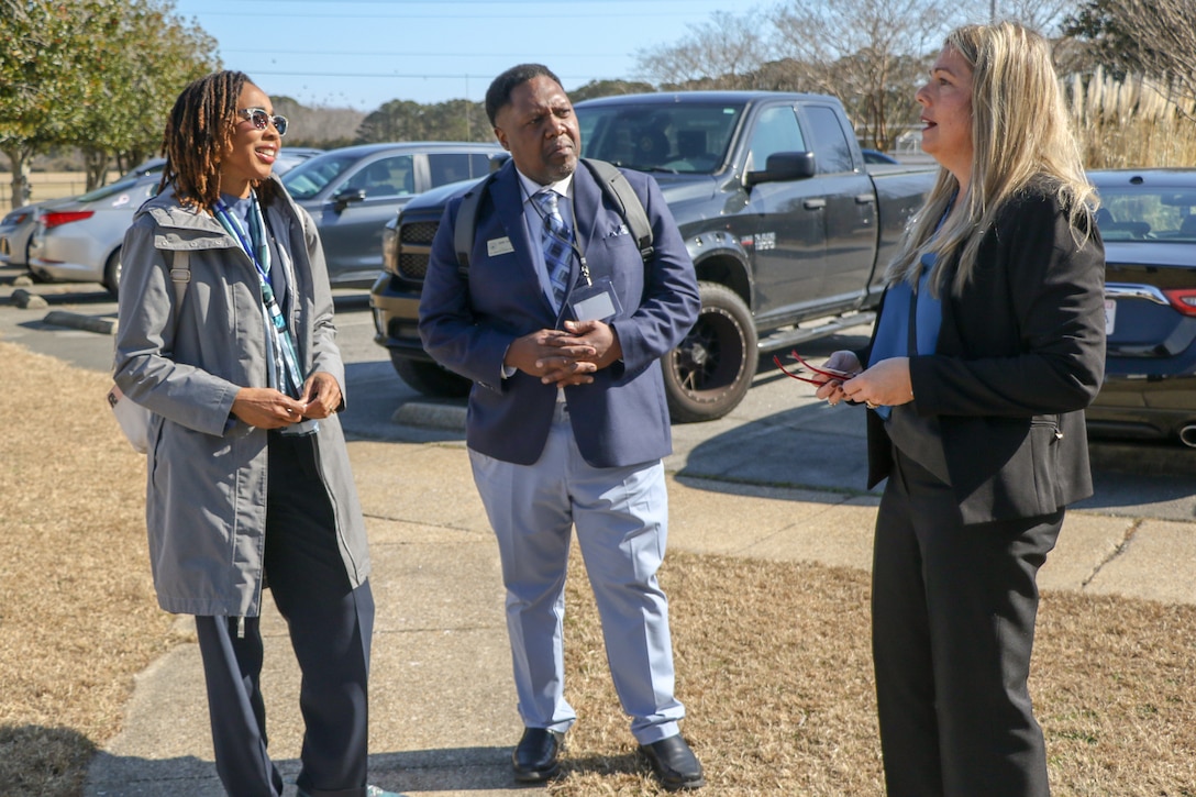 Commonwealth ChalleNGe welcomes Kaine, Warner representatives