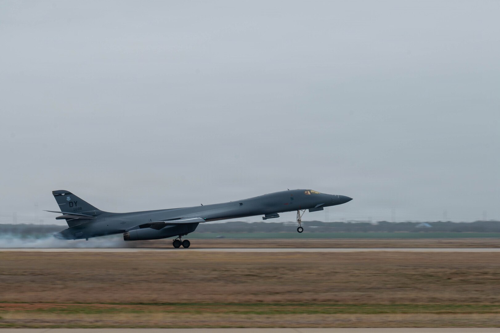 A U.S. Air Force B-1B Lancer returns from an Operation Epic Fury mission