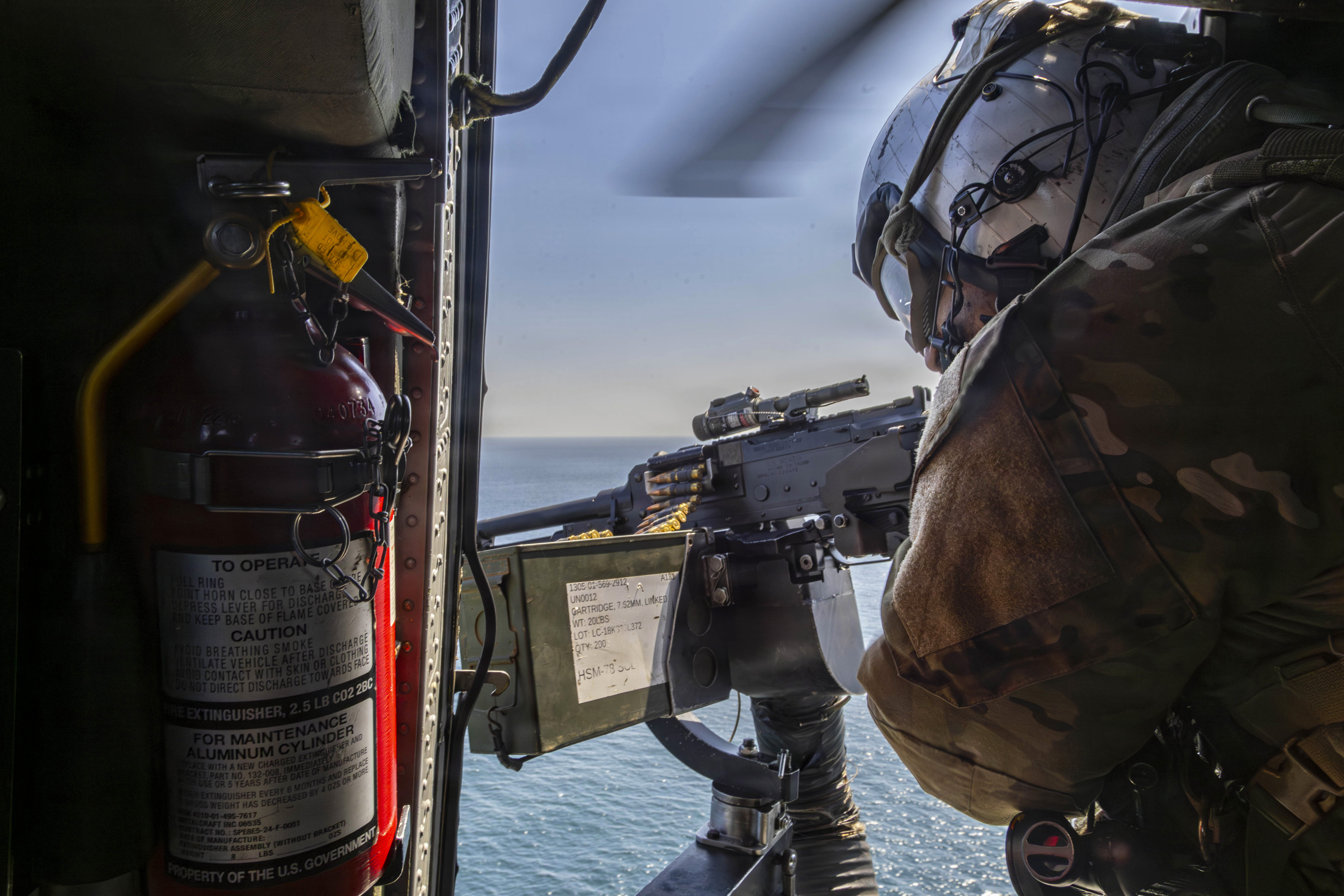 MH-60S Sea Hawk helicopter, Multi-mission maritime helicopter, Aircraft & UAVs - view 4