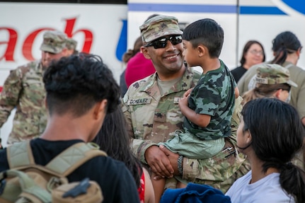 Mosaic navigation images