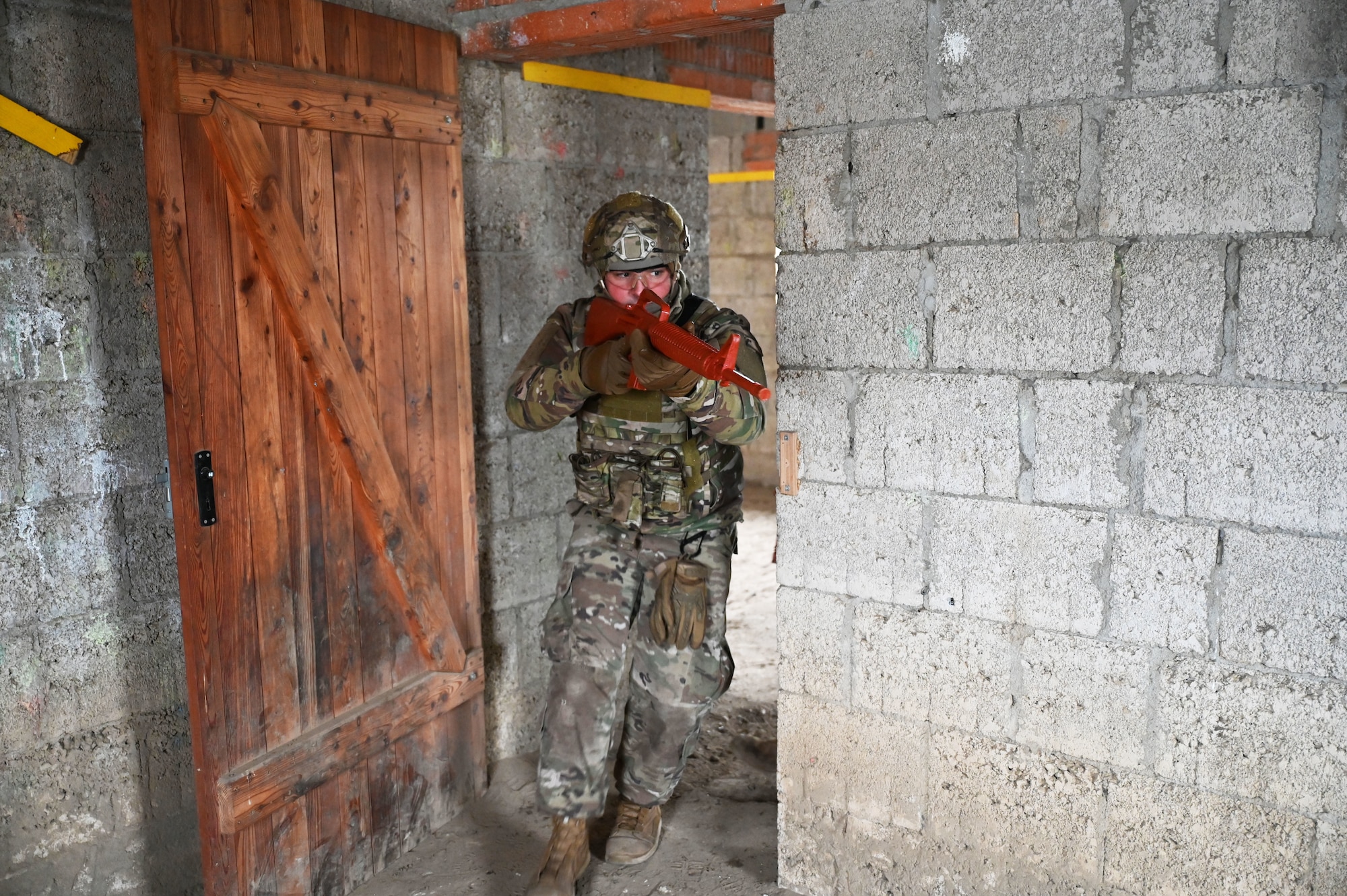 435 CRG, 1 CBCS partnership accelerates air advisor training