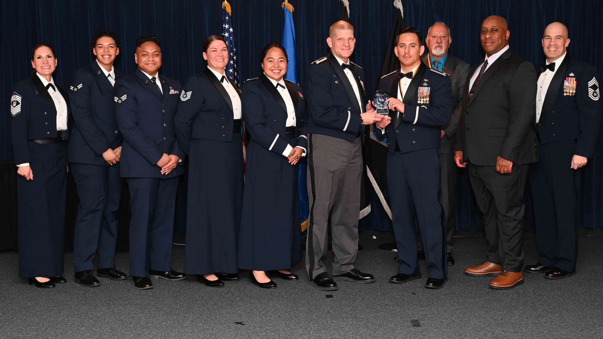 Service members serve