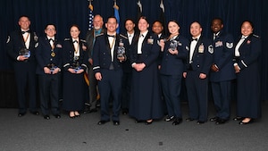 Service members serve