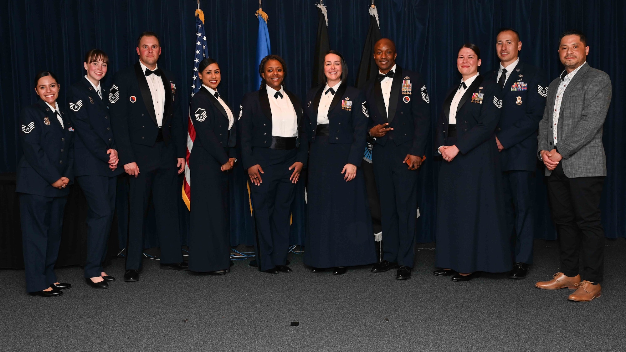 Service members serve