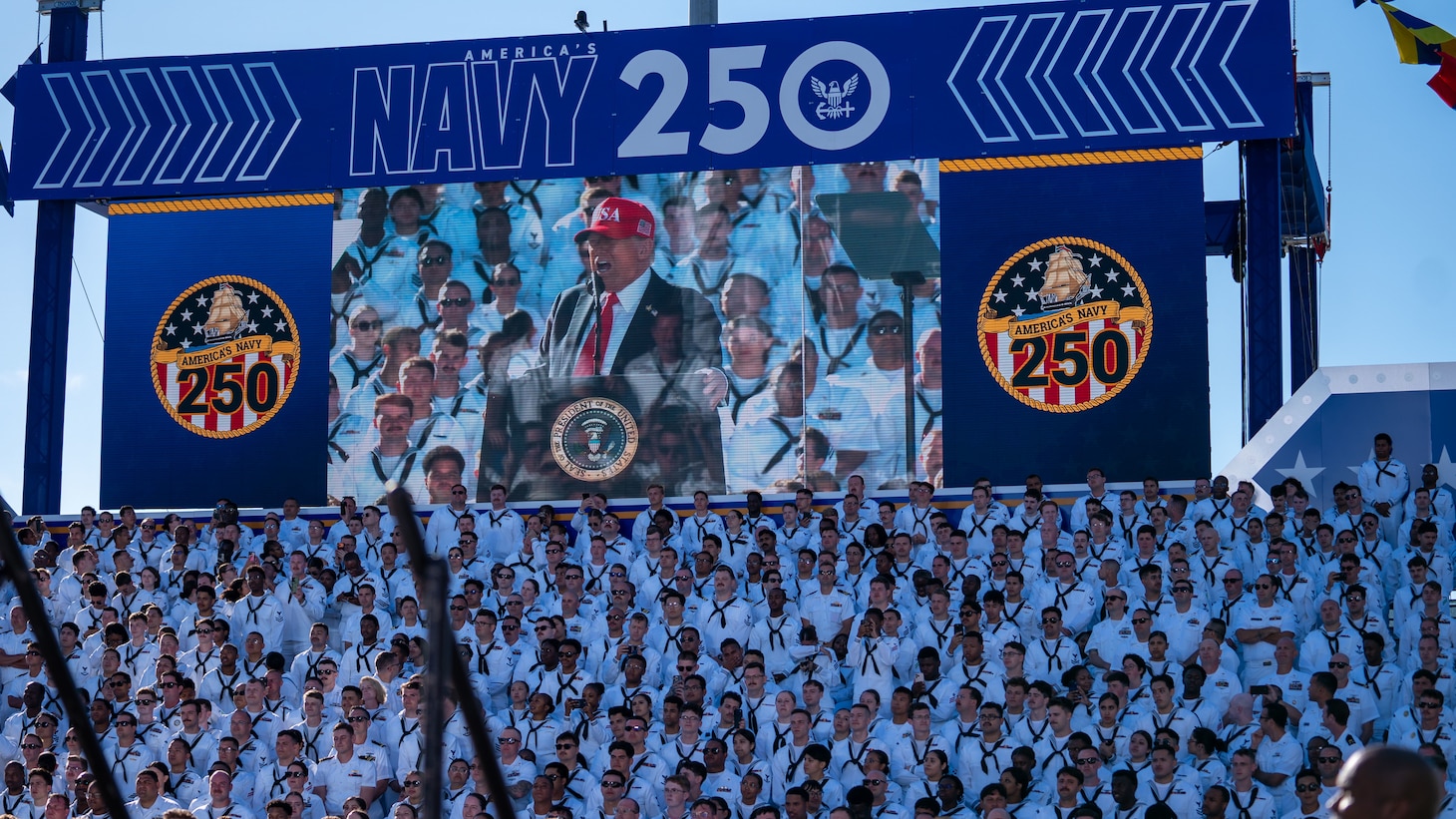 Photo by Mass Communication Specialist 1st Class Anderson W. Branch