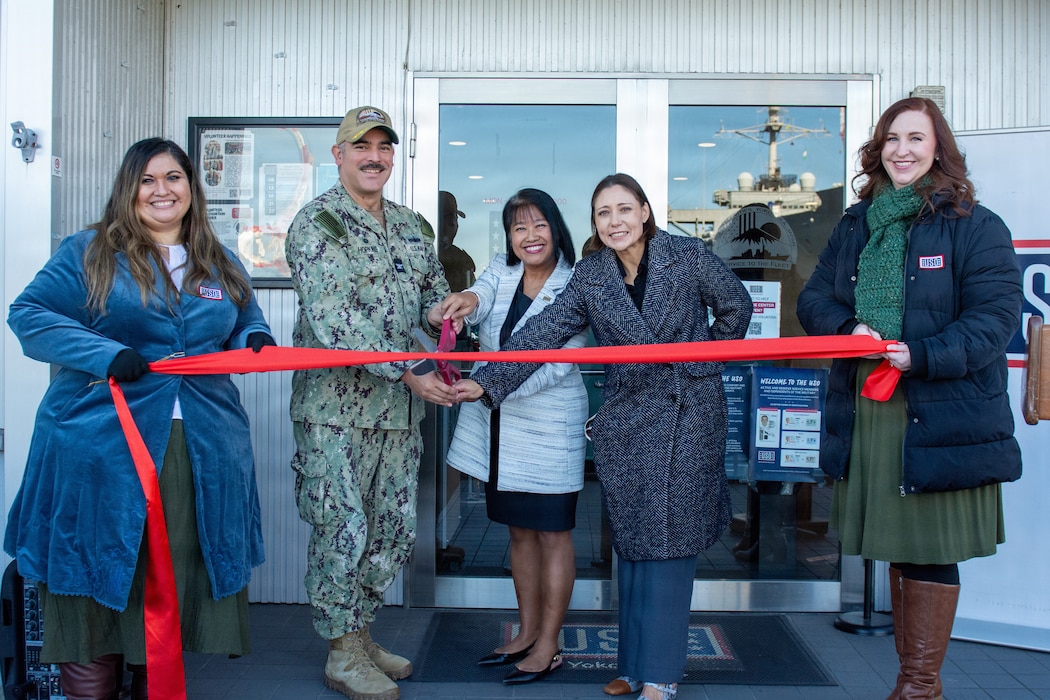 YOKOSUKA, Japan (January 23, 2026) – The Commander, Fleet Activities Yokosuka (CFAY) community celebrates the grand re-opening of the USO. The center has been refurbished with all new furniture and amenities.  USO Yokosuka is a nonprofit, congressionally-chartered, private organization and relies on the generosity of individuals, organizations and corporations to support its activities. For more information visit  japan.uso.org/yokosuka. (U.S. Navy photo by Eryn Navarro)