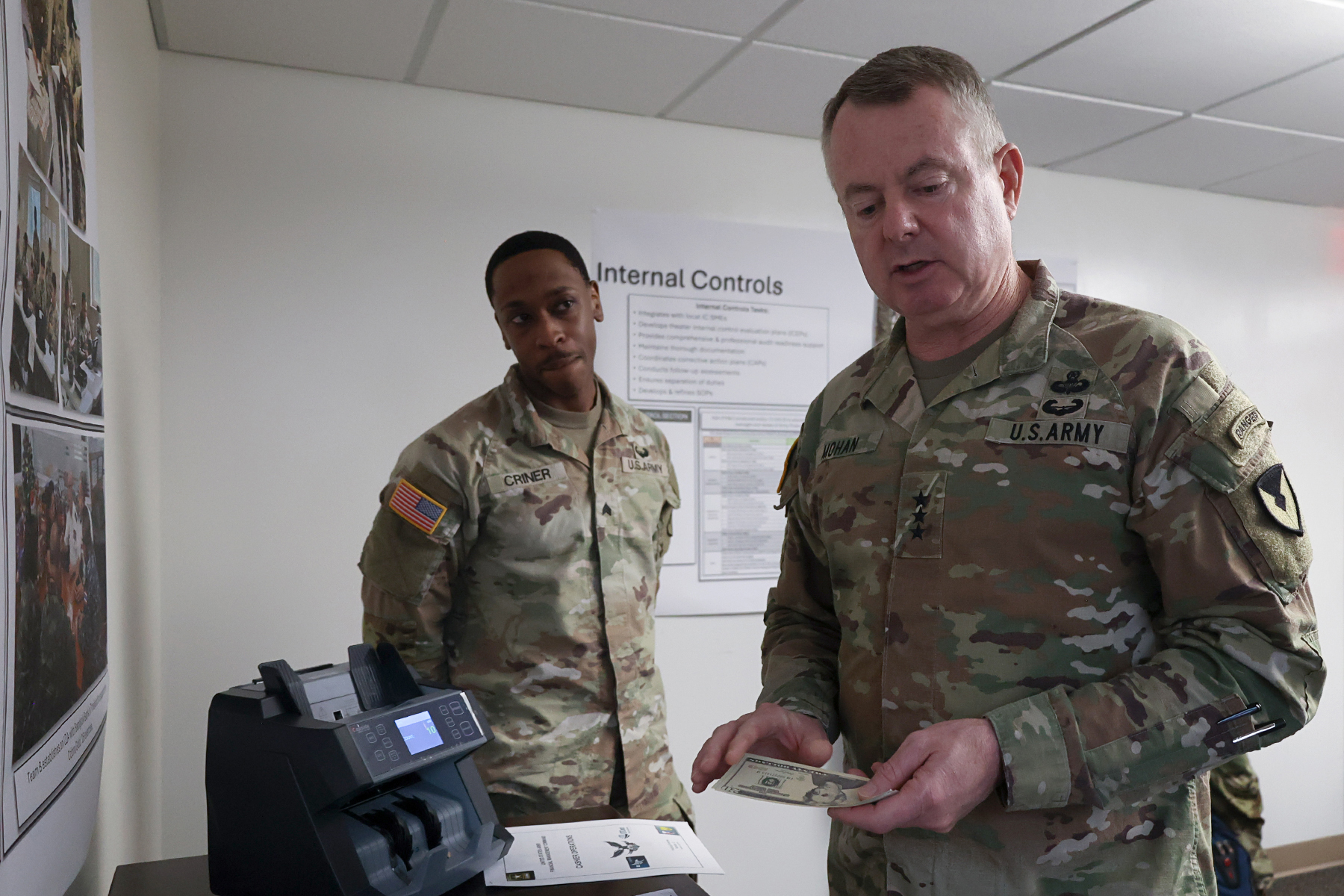 Army’s top sustainer invests time with finance command > U.S. Army ...