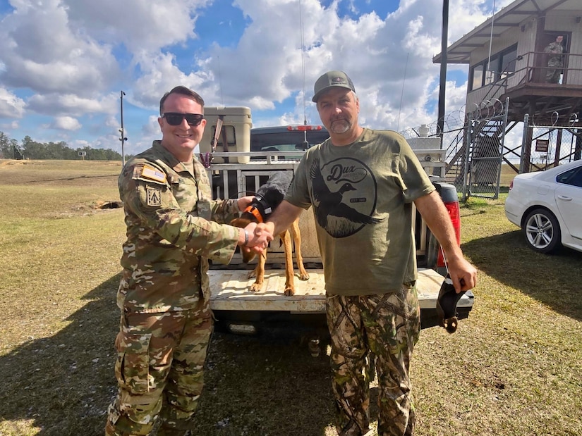 Army Reserve Soldiers save dog at Sentry South 26-2