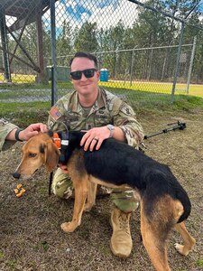 Army Reserve Soldiers save dog at Sentry South 26-2