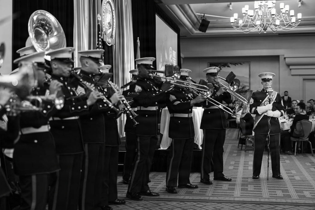 Marine Corps San Diego Band perform for Patriots at Pebble
