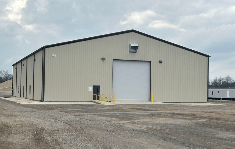 Picture of a warehouse.