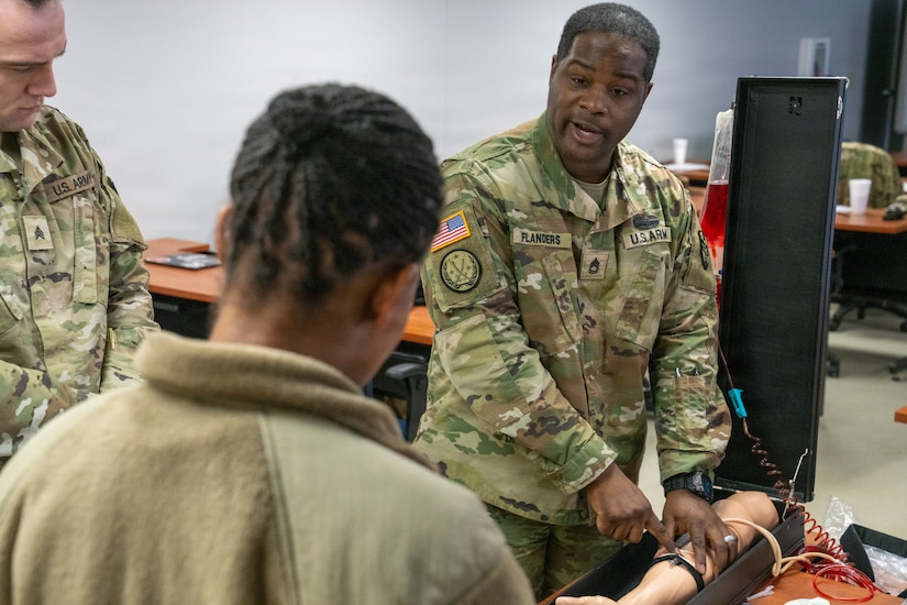 Army Reserve Soldiers revalidate combat medic skills in ad hoc course