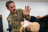 Army Reserve Soldiers revalidate combat medic skills in ad hoc course