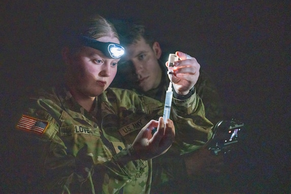 Army Reserve Soldiers revalidate combat medic skills in ad hoc course