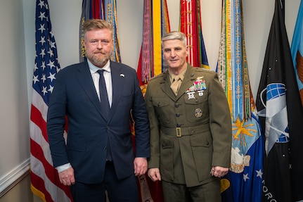 General Christopher J. Mahoney, Vice Chairman of the Joint Chiefs of Staff, met with Jónas G. Allansson, Iceland Chief of Defence, to reinforce the strategic partnership between our two nations at the Pentagon, 10 March 2026.