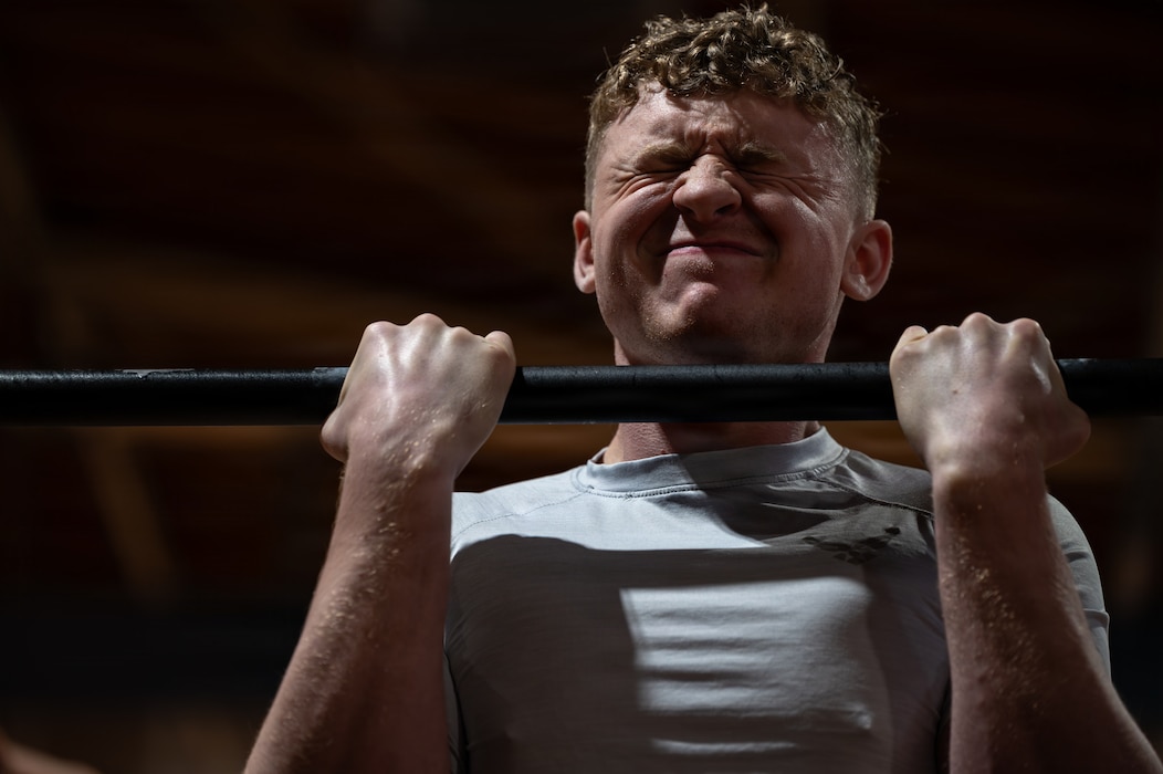 Airman doing pullups