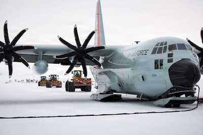 New York Guard Completes 38th Year of Operation Deep Freeze