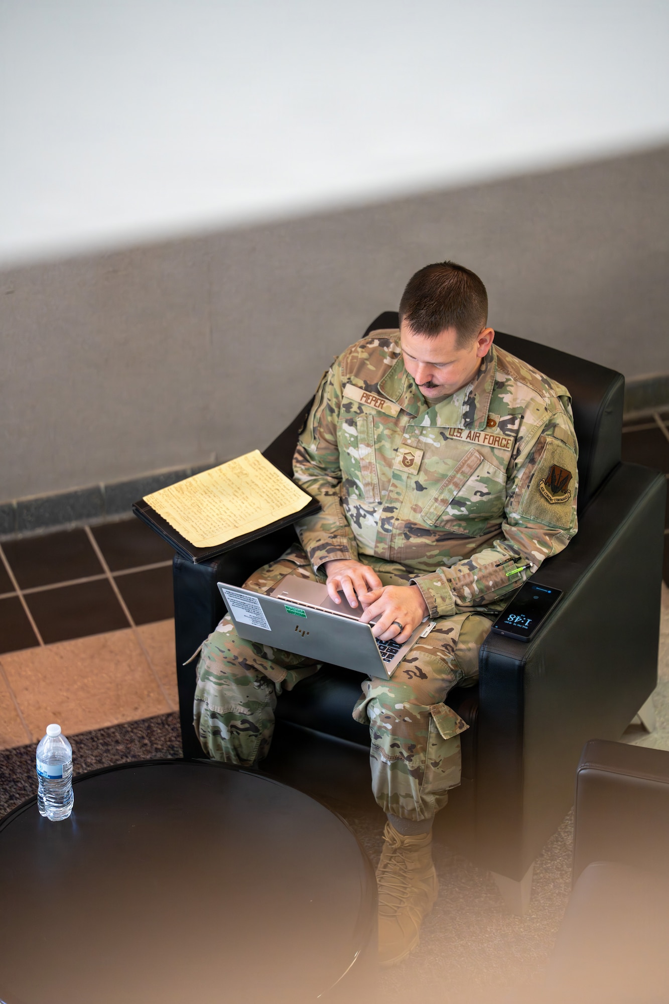 U.S. Air Force Master Sgt. Anthony Pieper, a student attending the U.S. Air Force Senior Noncommissioned Officer Academy, reviews course material during the Airmanship 800 program at Maxwell Air Force Base’s Gunter Annex. The academy emphasizes analytical discipline and decision-making to help senior enlisted leaders identify risk early and support operational execution. (U.S. Air Force photo by Billy Blankenship)