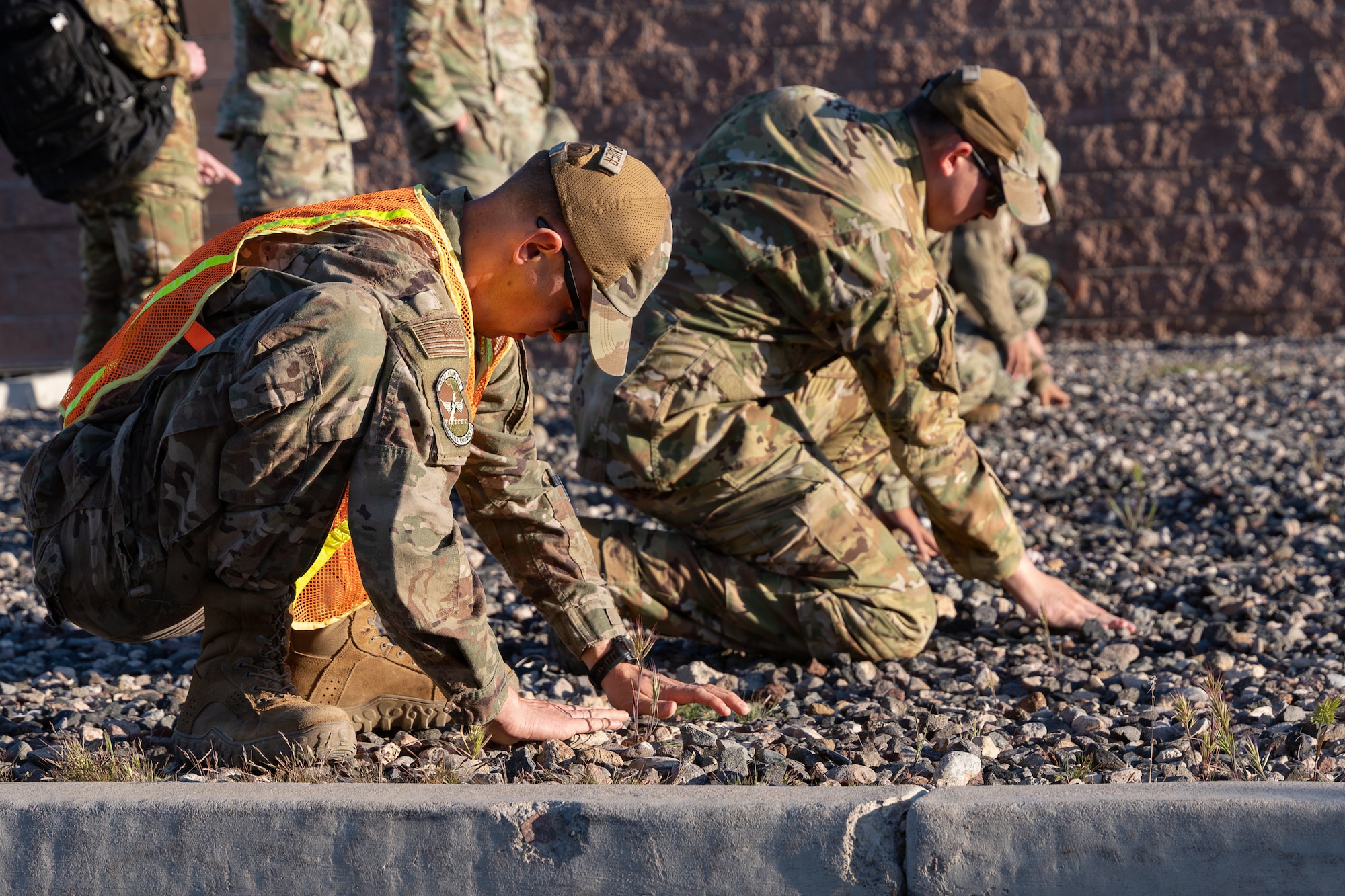 People simulating search and recovery