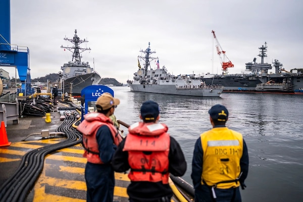 USS Mustin (DDG 89) Returns to Forward-Deployed Naval Forces in Yokosuka