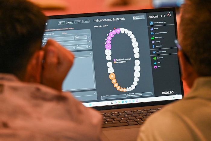 Service members serve