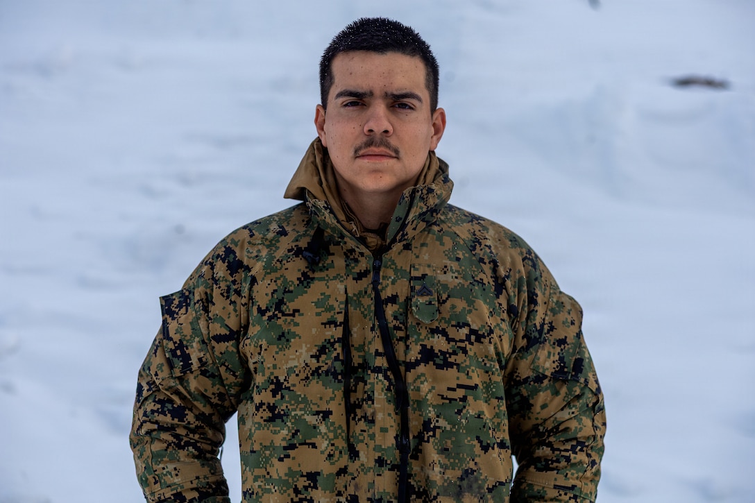 A Reserve Marine Finds Innovative Solutions to Environmental Challenges during Arctic Edge 2026