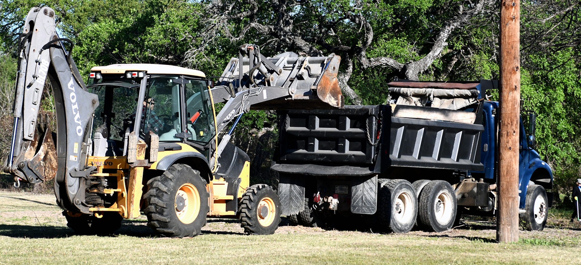 Basura Bash brings community together to clean up San Antonio, JBSA waterways