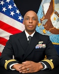 Official portrait of Lt. Cmdr. Larry Gunter.