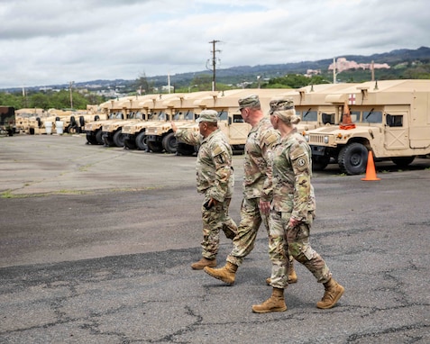 Chief of the Army Reserve visits 9th Mission Support Command