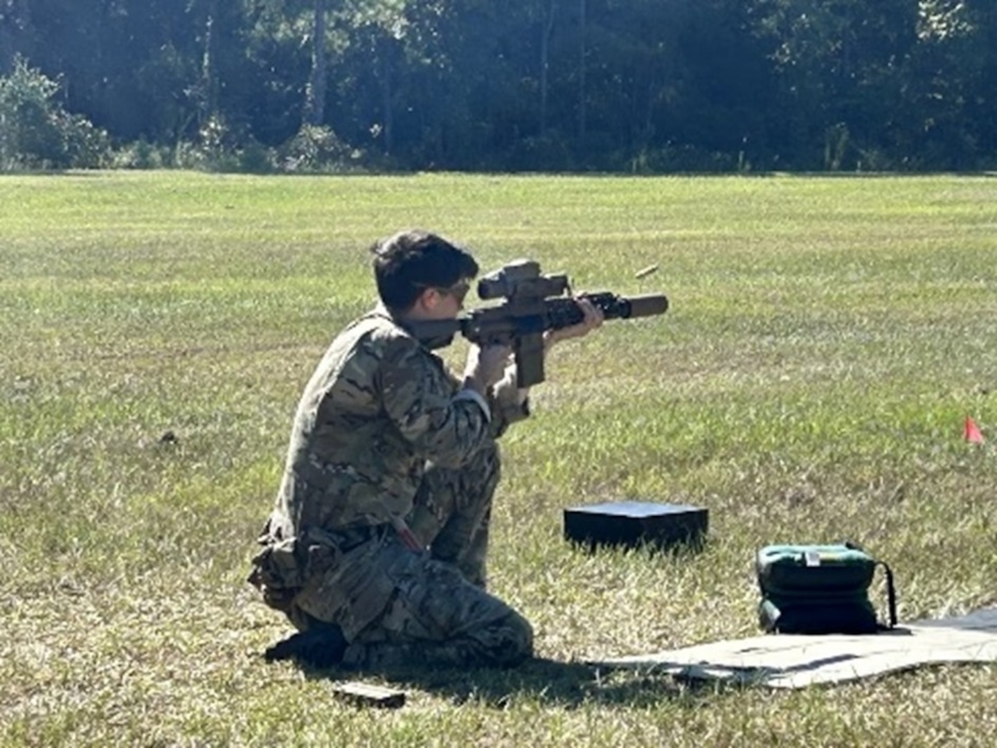 U.S. Army Soldiers with the 101st Airborne Division (Air Assault) and the 75th Ranger Regiment conducted a Soldier Touch Point on the carbine variant of the M7 at Fort Benning, Ga, September 2025.