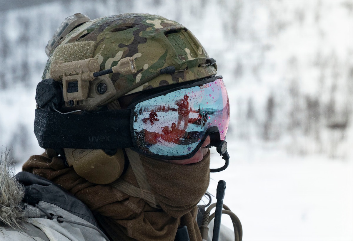 A U.S. Air Force Airman assigned to the 57th Rescue Squadron prepares to extract a simulated injured person during a combat search and rescue scenario in exercise Cold Response 26 at Bardufoss, Norway, March 19, 2026. The training demonstrates personnel recovery capabilities in austere Arctic conditions. (U.S. Air Force photo by Staff Sgt. Brooke Rogers)