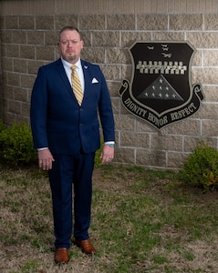 Meet a mortician: Matthew Metschke