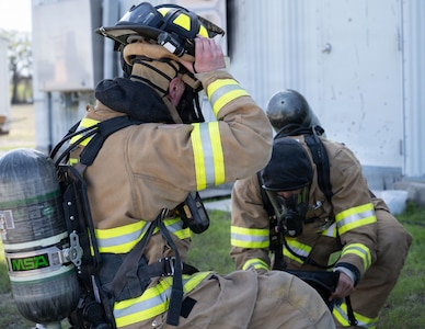Joint firefighters collaborate, compete and test their abilities