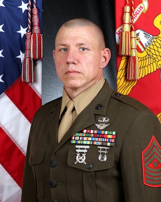 Portrait of Sergeant Major Bradley A. Leddy