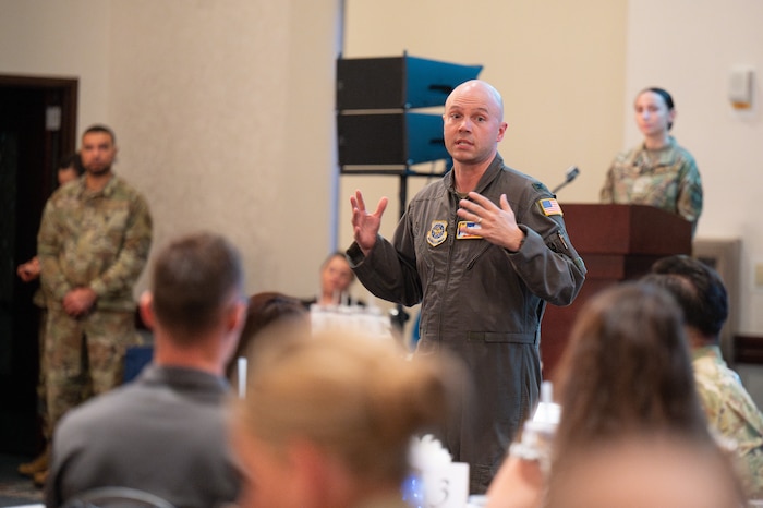 Col. Matt Collins, 375th Air Mobility Wing commander, delivers remarks during a Commander’s Key Support Program appreciation event at the Scott Event Center on Scott Air Force Base, Illinois, April 28, 2026.