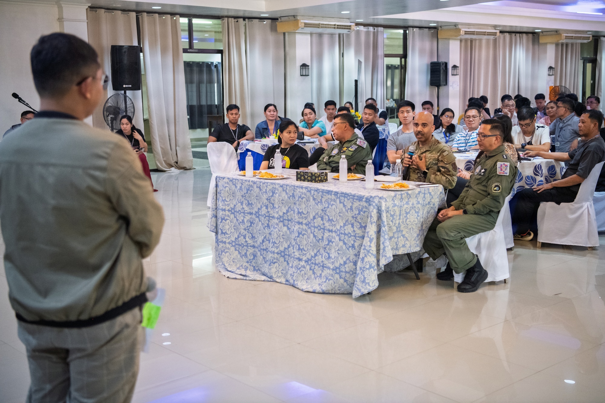 U.S. Air Force Reserve members work with Philippine Air Force members during a leader development workshop.