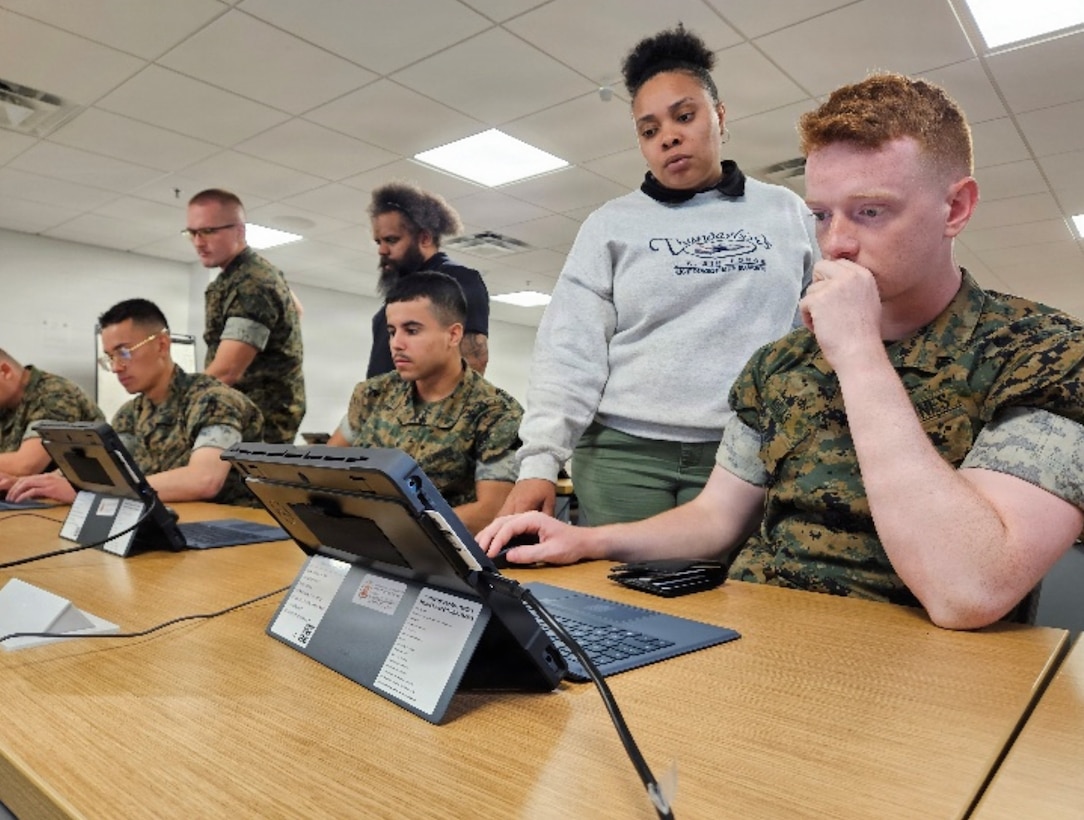 U.S. Marine Corps reservists with 6th Communication Battalion, Force Headquarters Group, Marine Forces Reserve rapidly conduct cyberspace operations to support Marine Corps Cyberspace Operations Group defensive cyberspace operations at Marine Corps Base Quantico, VA, March 26, 2026. The 36-hour activation and the mission extension that followed demonstrated 6th Communications Battalion's ability to complete their mission at short notice. (U.S. Marine Corps photo by Master Sgt. Latasha Esperon)