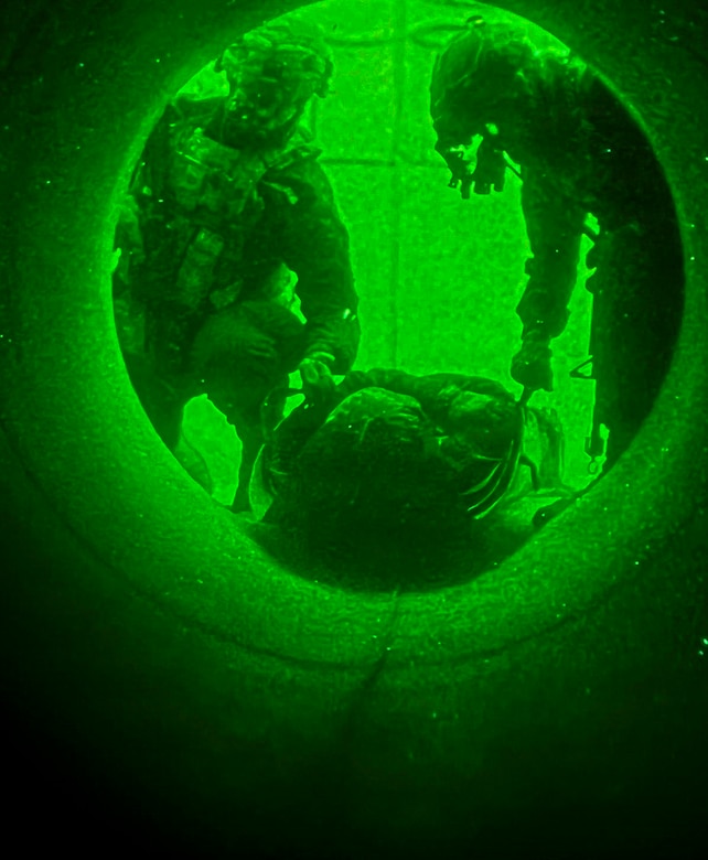 Working under cover: Active duty, Army Reserve medics at Combined Resolve 26-07