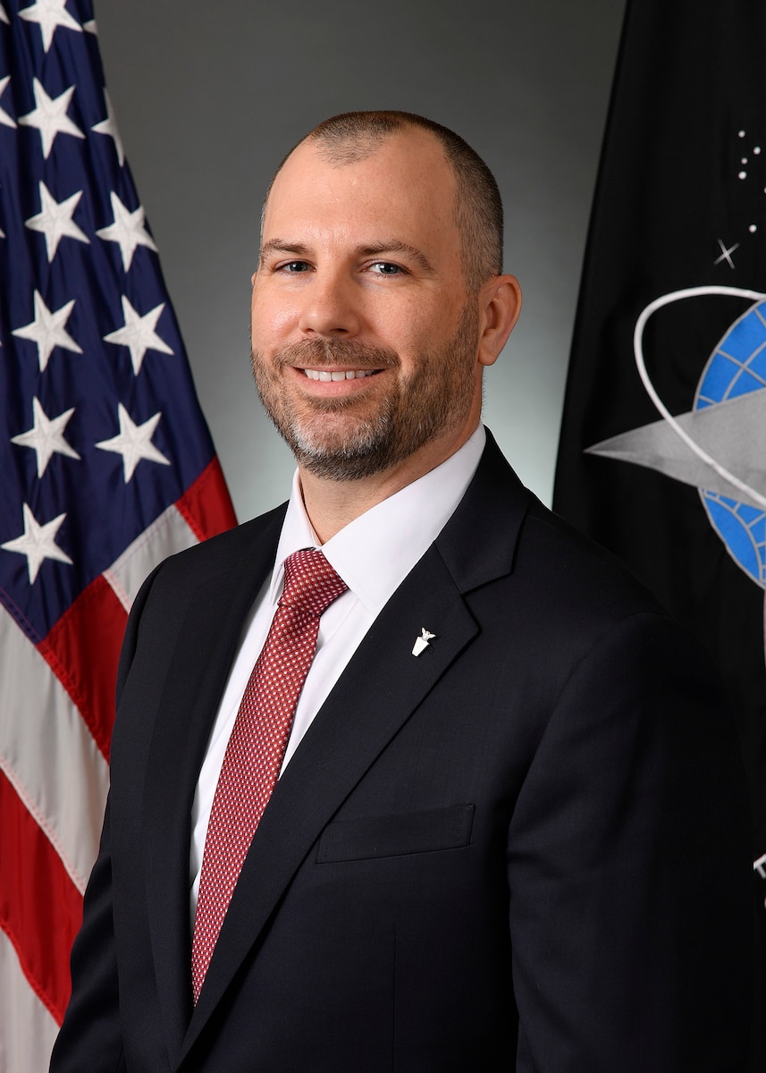 Official photo of Justin Phillips