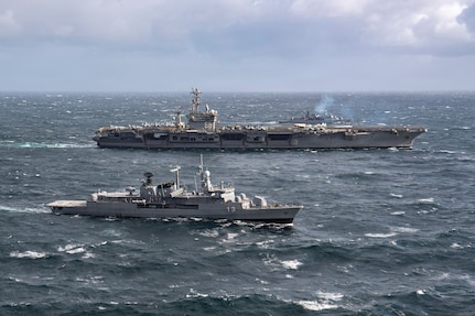 Argentine Navy and U.S. Navy Conduct Bilateral Maritime Engagement in Atlantic Ocean