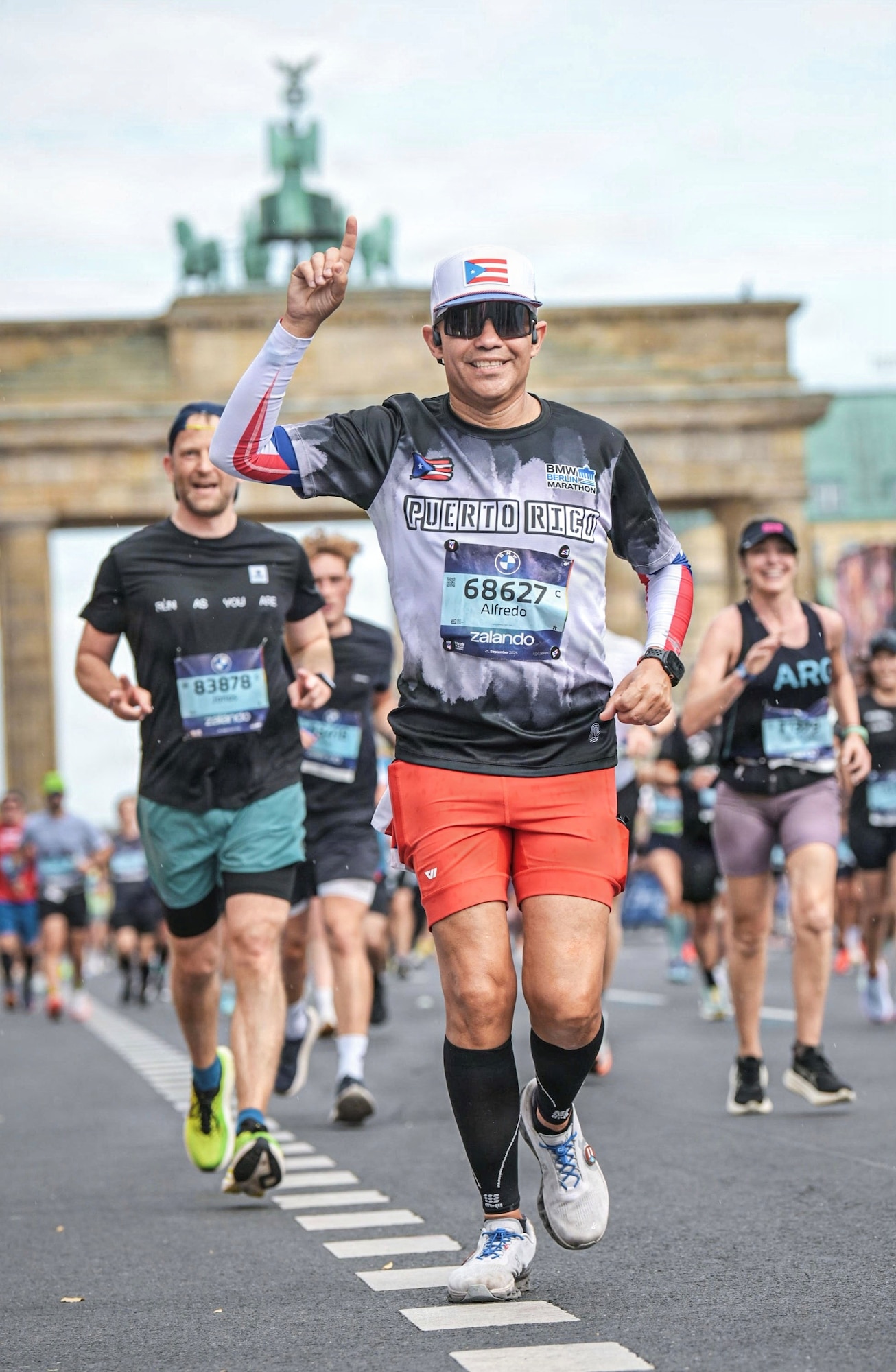 U.S. Air Force Col. Alfredo “Juny” Laboy runs during the Berlin Marathon, Sept. 21, 2025. The Berlin Marathon is one of the Abbott World Marathon Majors, a global series widely regarded as the pinnacle of marathon racing. (Courtesy photo)