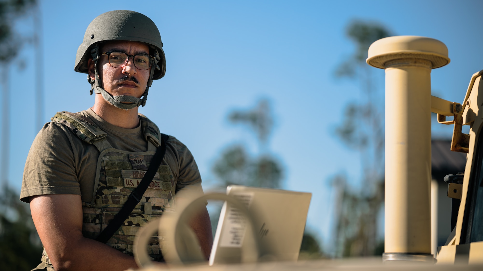 Airman sets up network connection