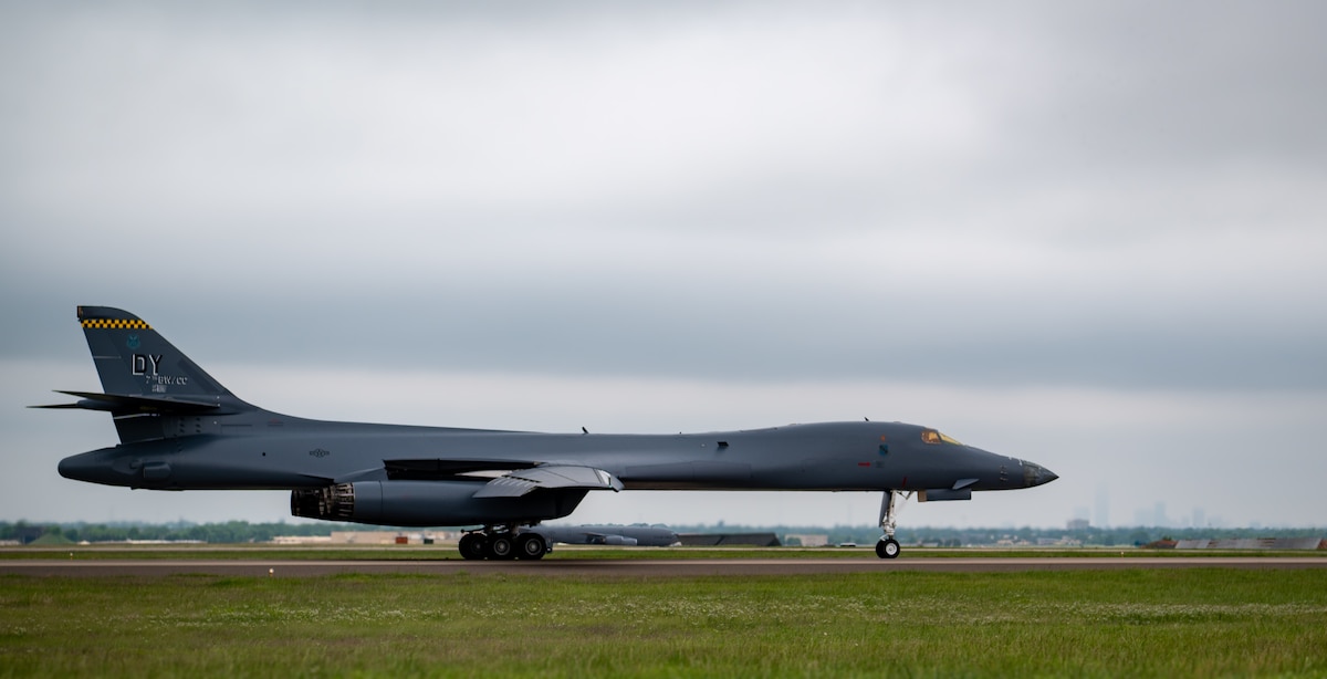 b1 takes off after regeneration