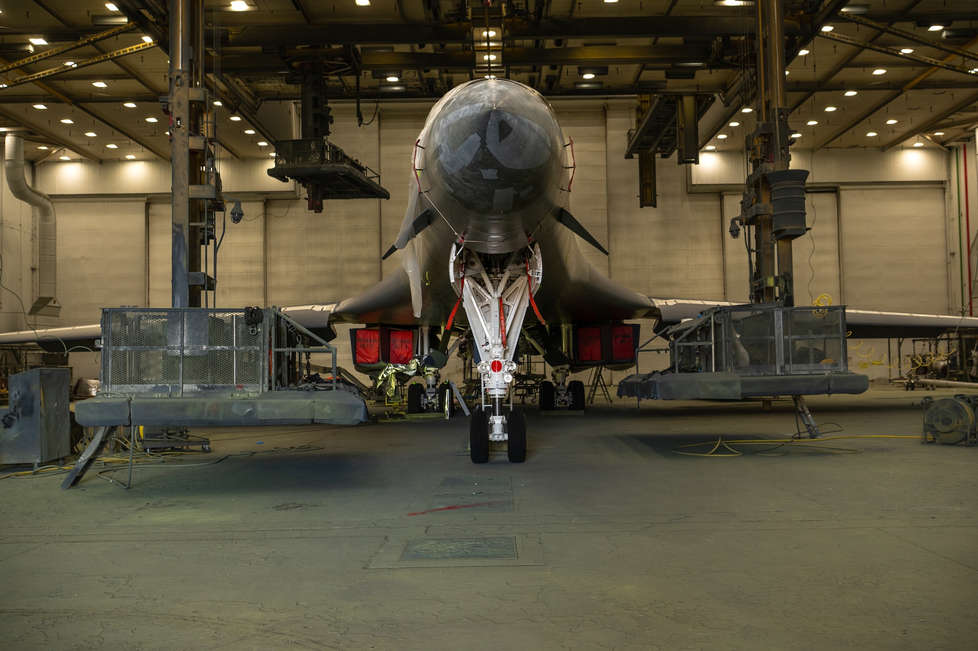 b1 inside paint shop