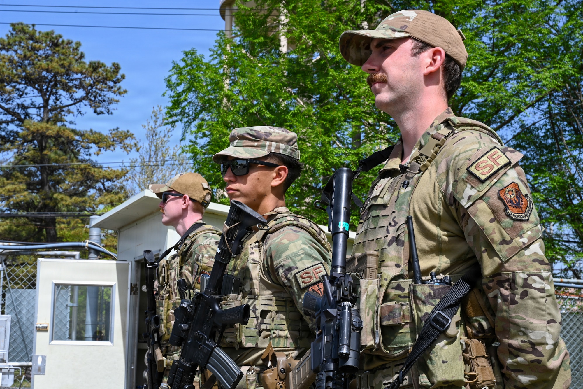 U.S. Air Force Airmen assigned to the 31st Combat Air Base Squadron maintain security at an entry control point during exercise Freedom Flag 26-1 at Gwangju Air Base, Republic of Korea, April 21, 2026. Throughout the exercise, 31st CABS demonstrated its ability to provide critical sustainment, including food, medical, fuel, and security services, at a main operating base and during dispersed operations. (U.S. Air Force photo by Senior Airman Ty Pilgrim)
